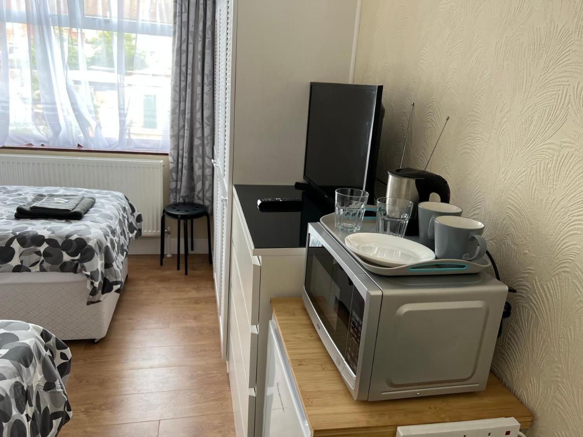 North West Lodge Guest House لندن المظهر الخارجي الصورة